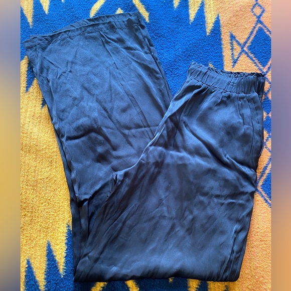 Zara Pants - NWOT Zara Satin Wide Flared Leg Pants! Medium. Pockets! Never Worn or Washed!